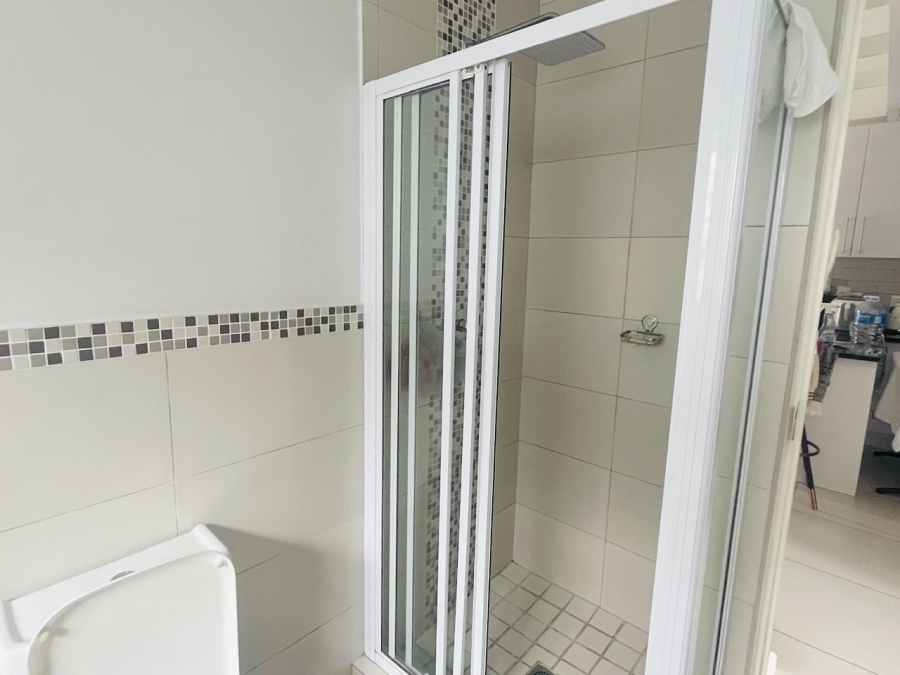2 Bedroom Property for Sale in Parklands North Western Cape